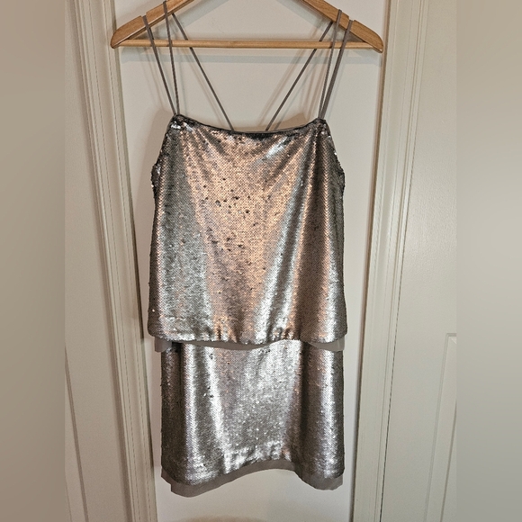 Banana Republic Sequin Mini Dress Size 4 - Picture 2 of 12